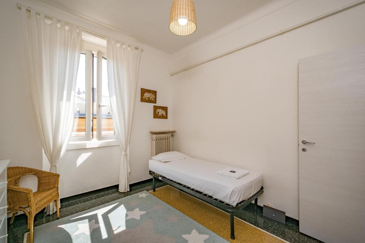 Апартаменти Joivy Penthouse Flat With Terrace Генуя Екстер'єр фото