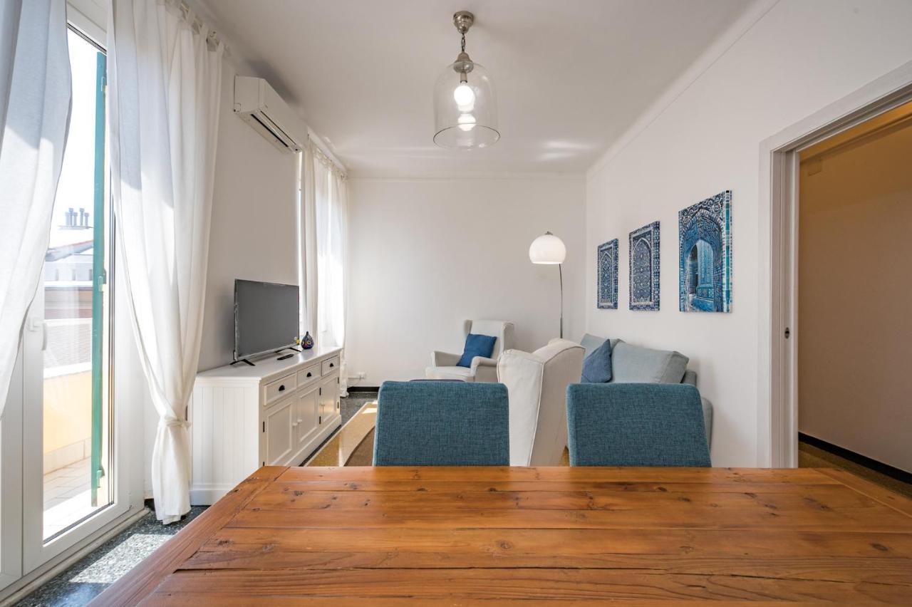 Апартаменти Joivy Penthouse Flat With Terrace Генуя Екстер'єр фото